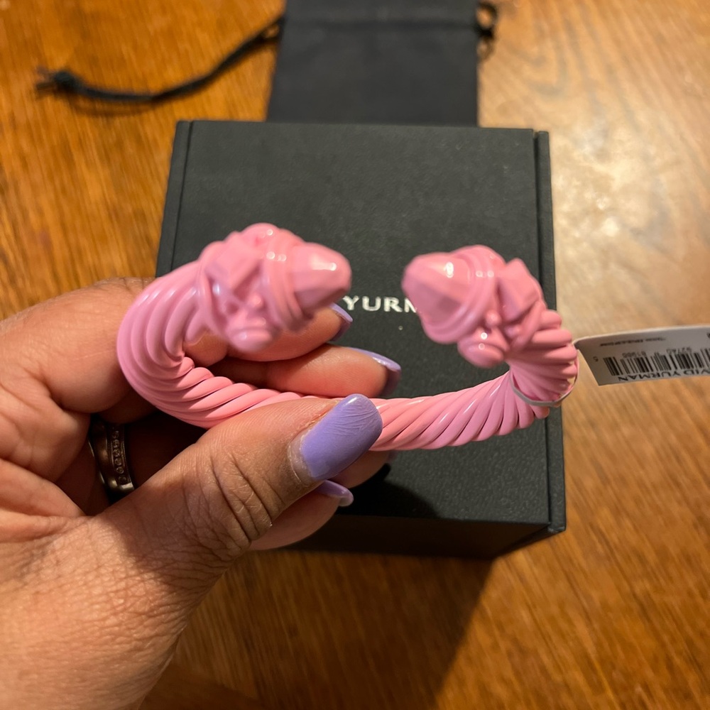 Renaissance® Classic Cable Bracelet
Rose Aluminum, 10mm